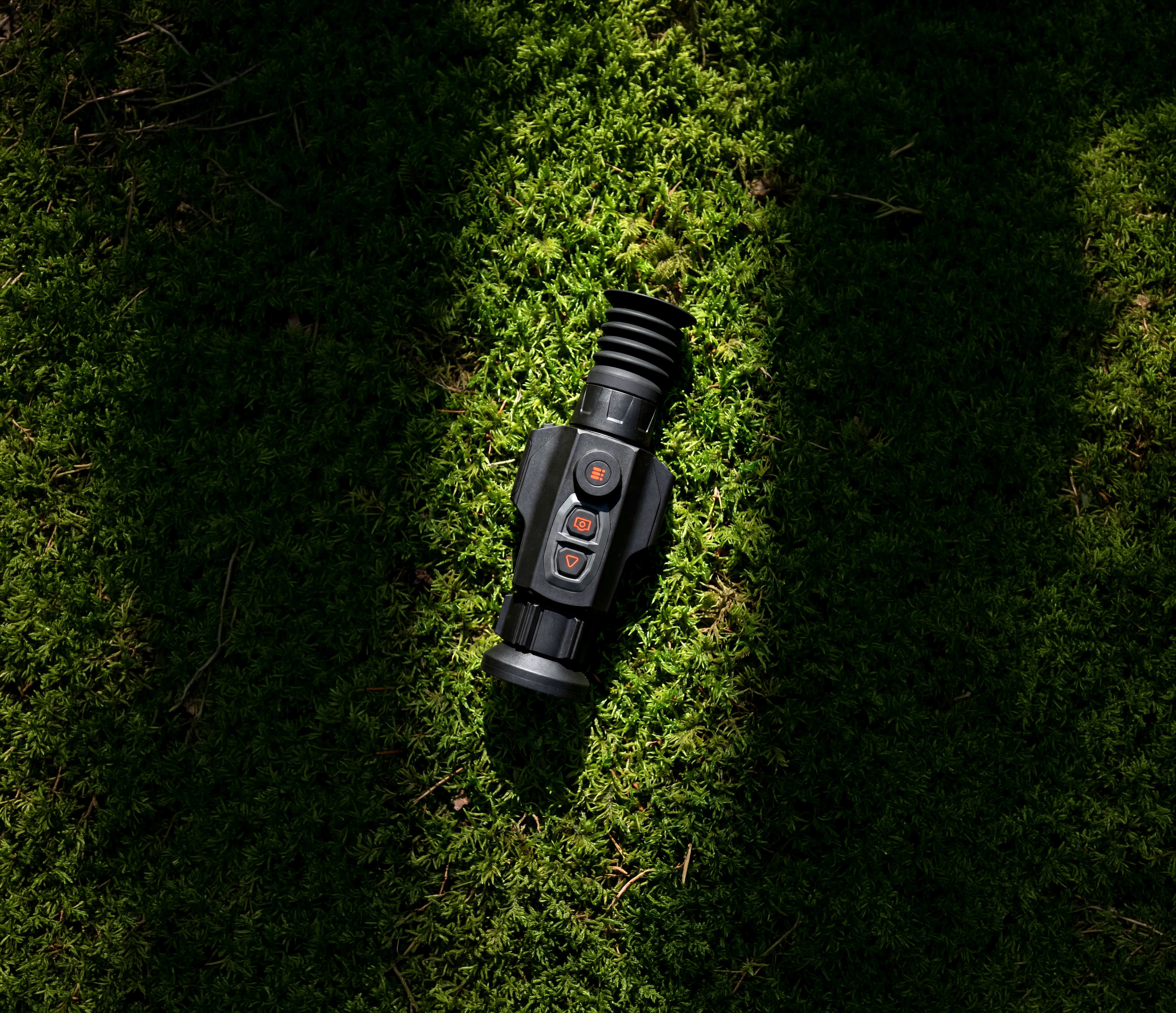 ATN ThOR 6 Mini Compact Thermal Riflescope, 3.5–28x, 384×288 Sensor, 12μm, ≤18 mK NETD