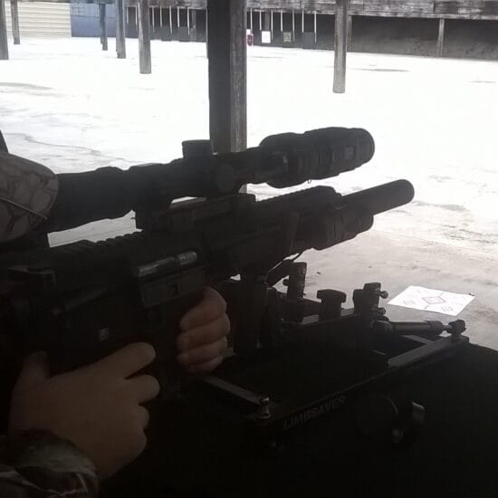 be43142d_hogster-c_dedicated_compact_thermal_clip-on_zeroing_at_shooting_range.jpg