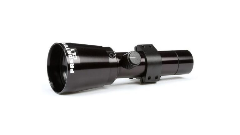coyotelight-predator-cl1-red-led-pl1000-front-v1_1.jpg