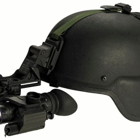 pvs-14_on_pasgt_800_1.jpg