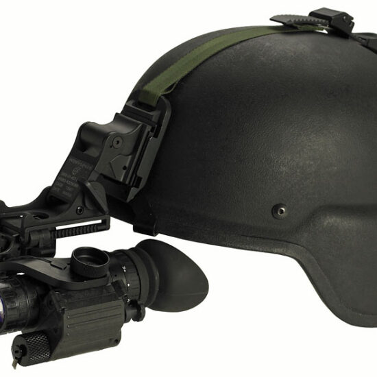pvs-14_on_pasgt_800_2_1_1.jpg