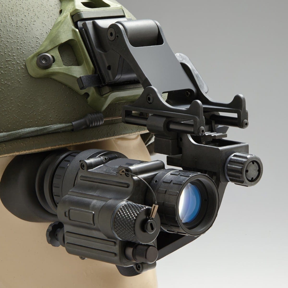 pvs-14_pic_2.jpg