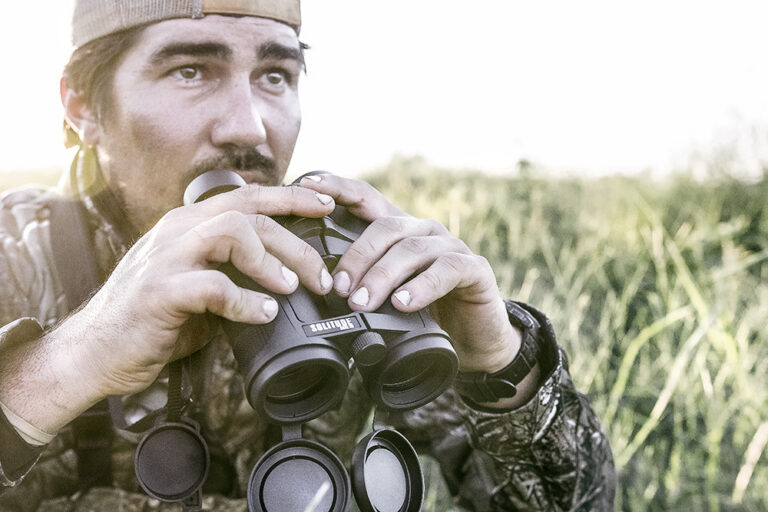 sm12103_img_lifestyle_hunting3_1000.jpg