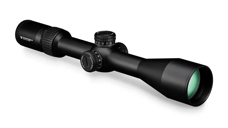 vtx_rfl_diamondbacktactical_6-24x50_moa_fr_w.jpg