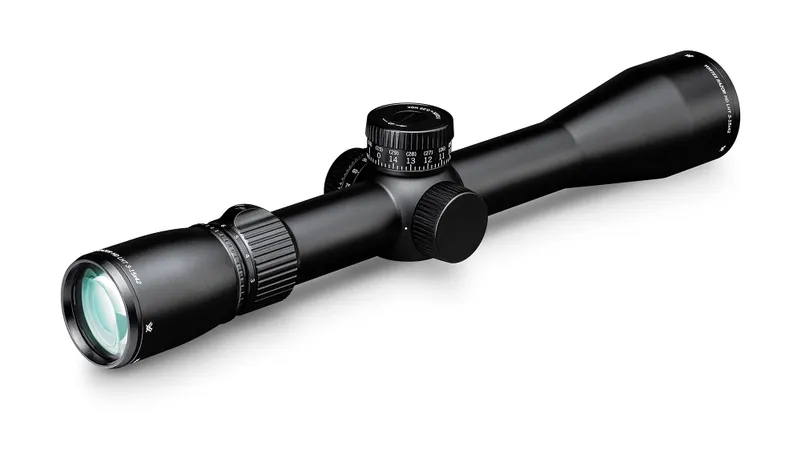 vtx_rfl_razorlht_3-15x42_moa_br_2.jpg