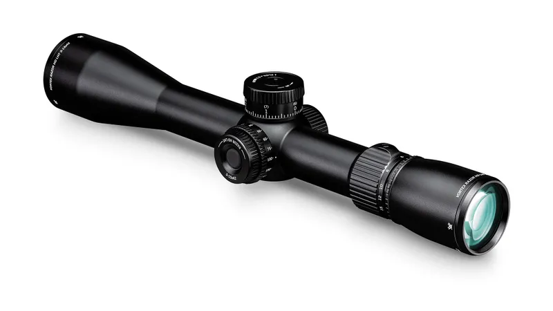 vtx_rfl_razorlht_3-15x42_mrad_bl_w.jpg