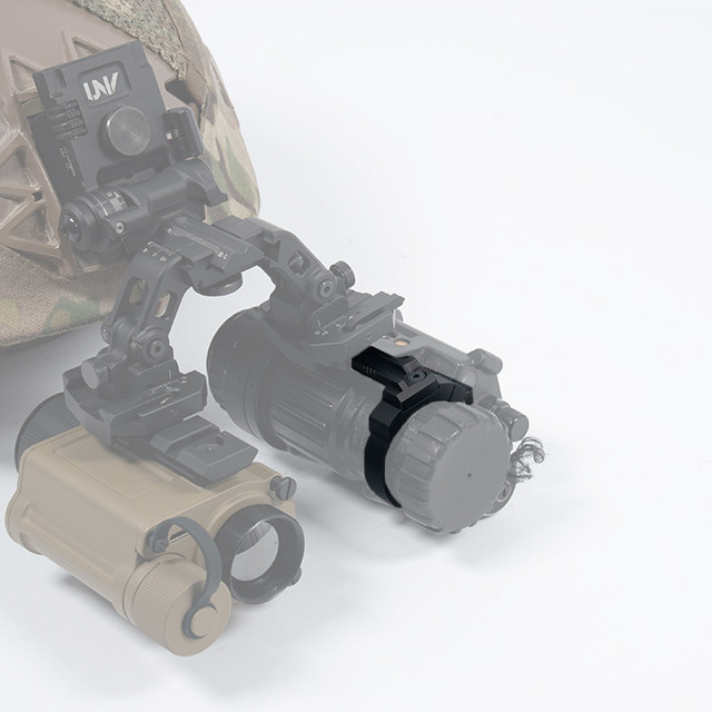 UNV PVS-14 ADJUSTABLE SHOE ADAPTER